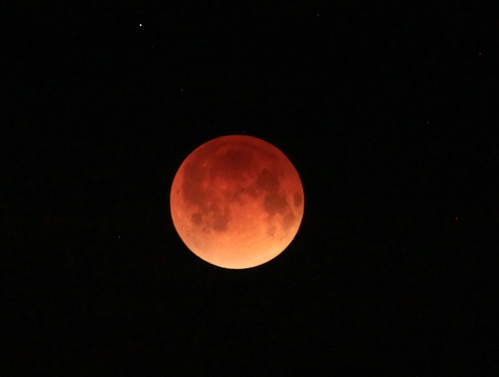 Eclipse Lunar Total - Miami, Abril 15 '14 03:54 UT